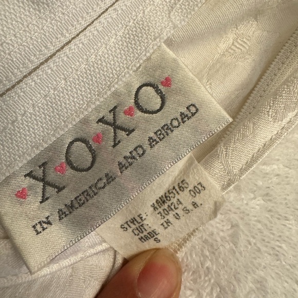 XOXO Sleeveless Top S - Picture 5 of 5